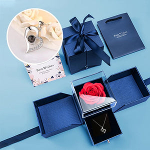 Jewelry Rose Box With "I Love You In 100 Languages" Necklace Royal Blue -  Pink-Box-With-Gold-Necklace