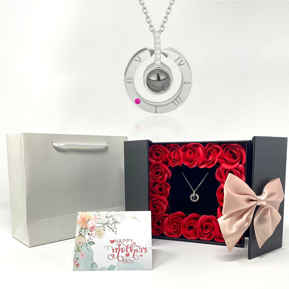 Luxury Rose Box With Necklace